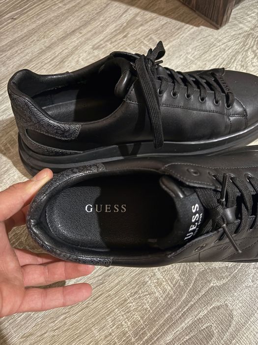 Мъжки обувки Guess