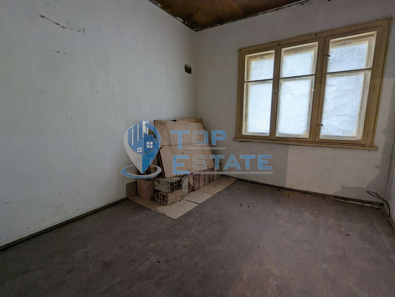 Продава се Къща в с. Добромирка, Област Габрово - 174 кв.м за 162 €/кв.м - Снимка #10
