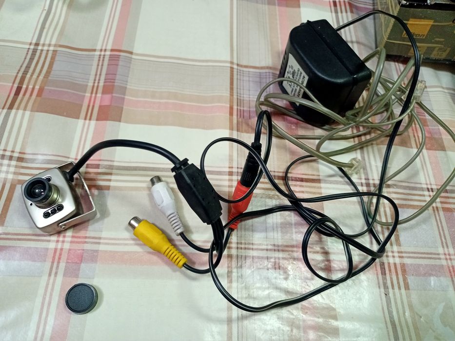 Продам видео камеру