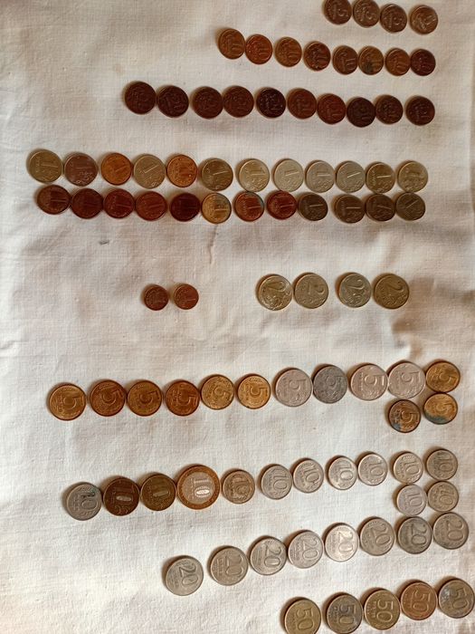 Монеты России...