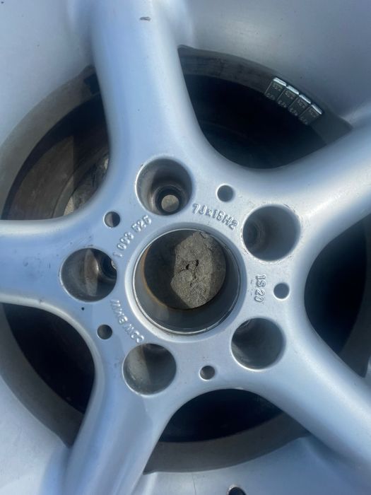 Vând jante BMW e36/e46/e39 r 15