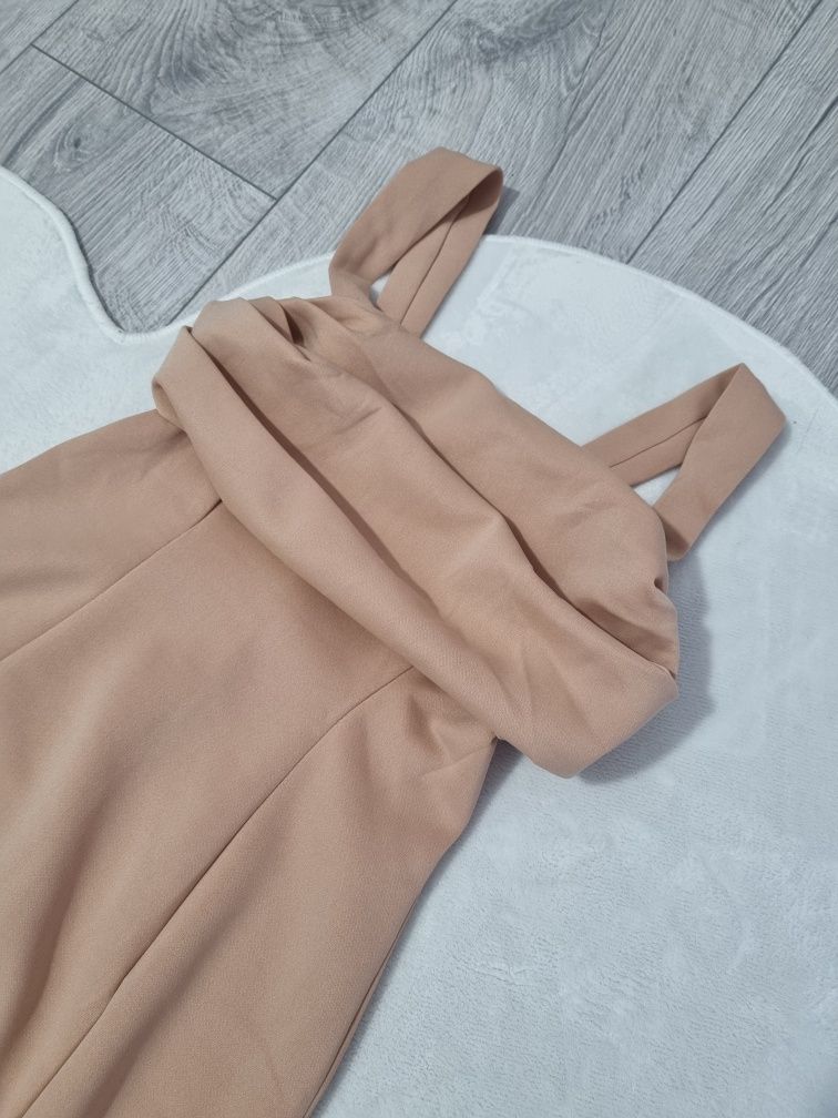 Rochie elegantă ASOS