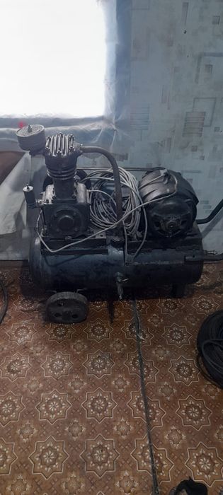 Компрессор продам