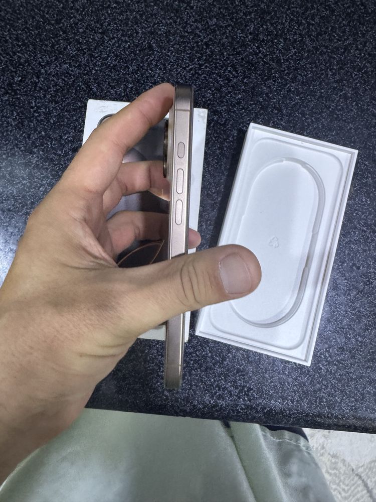 iphone 16 pro pamit 256g yomkost 99 karopka bor