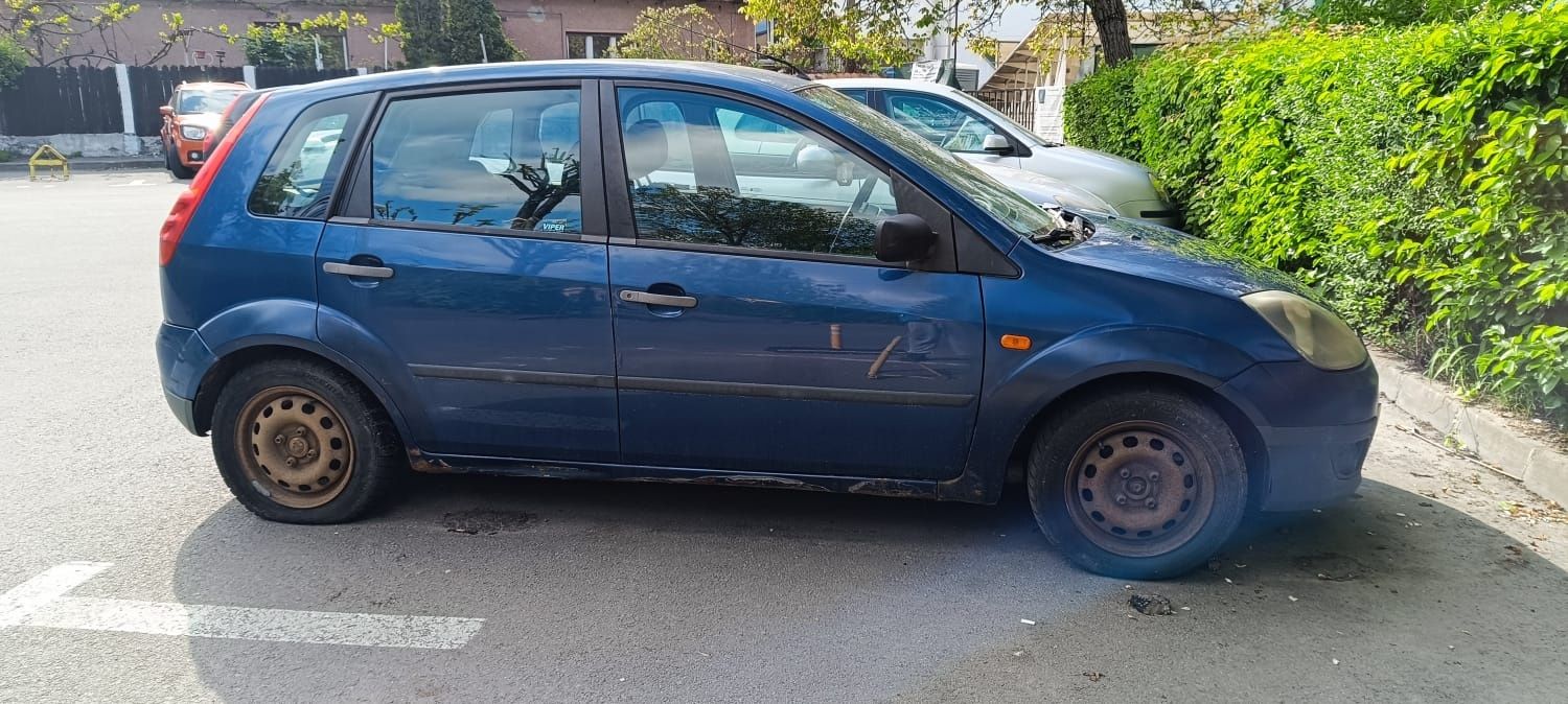 Ford fiesta 2007 , benzină, înmatriculat