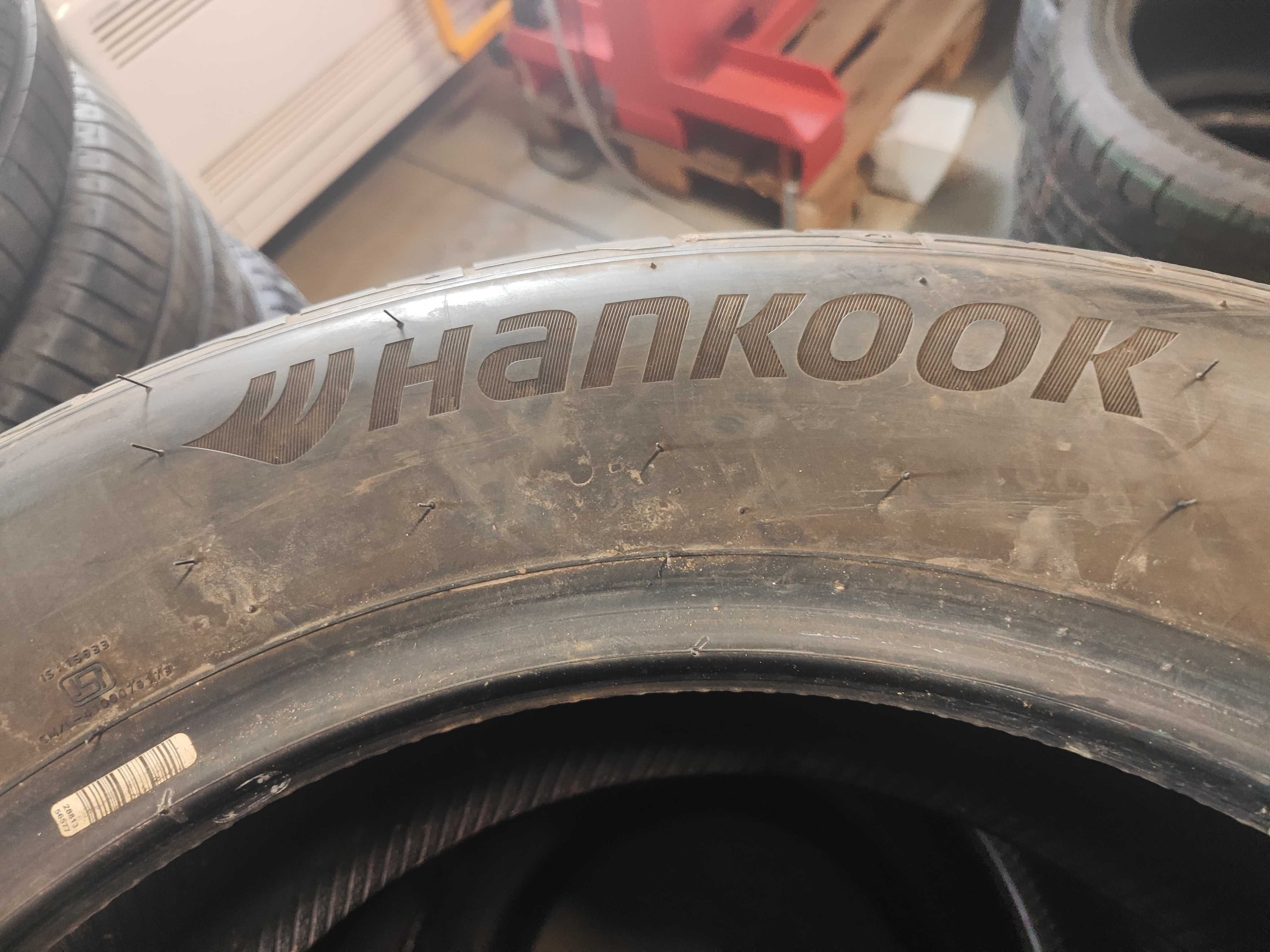 2бр.летни гуми 235/60/18 Hankook