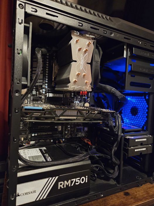 Vand placa video Gigabyte Radeon R9 280X