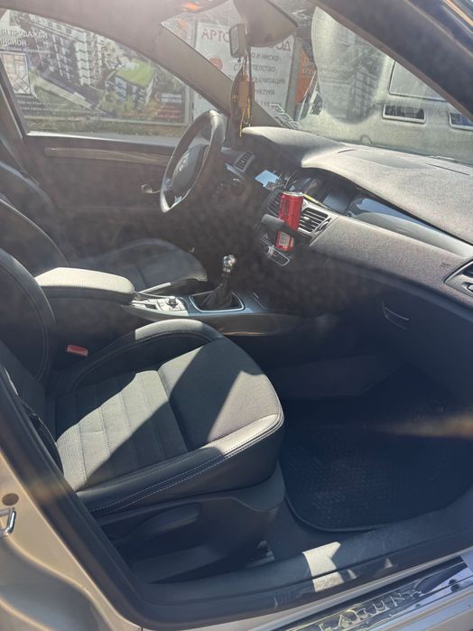 Renault Laguna III, 2. 0 dCi, 150 к. с.