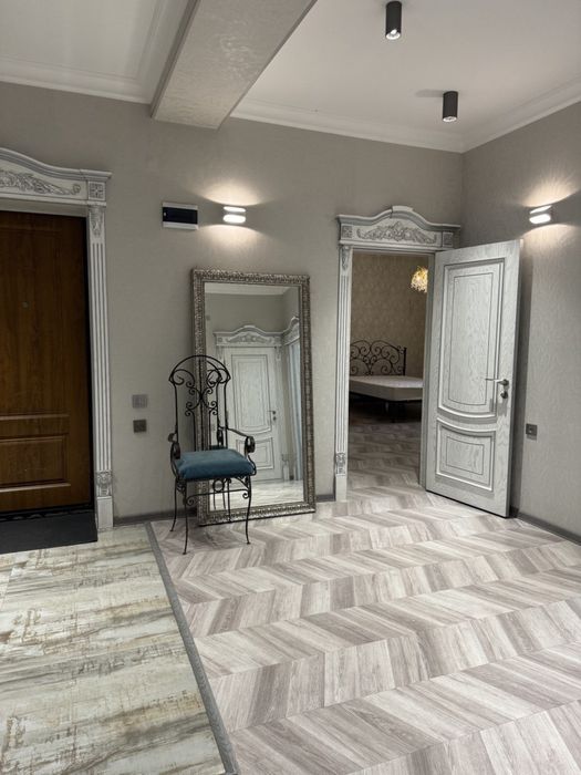 Сдается квартирв в ЖК Паризьен