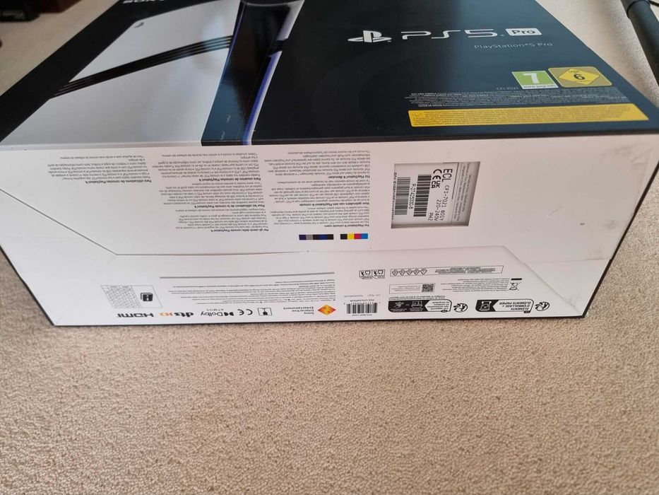 НОВ Неразопакован PS5 Playstation 5 Pro 2TB, 1 Контролер Реални Снимки