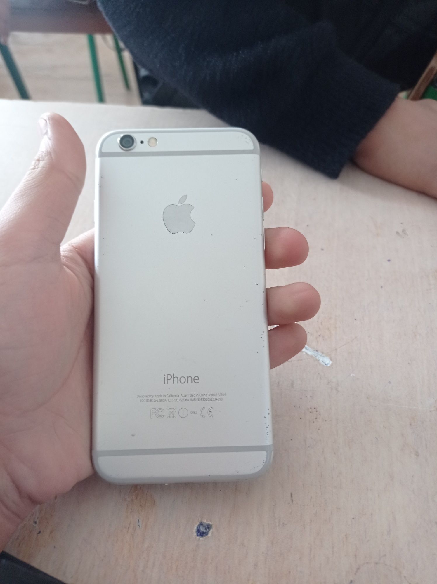 Iphone 6 sotiladi