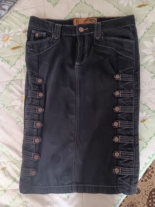 Дънкова пола черна