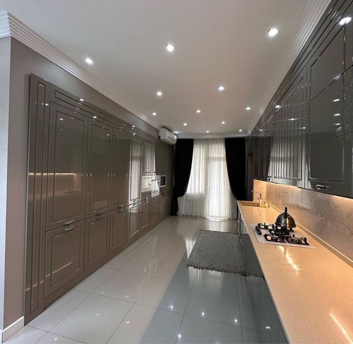 Габус Тараса Щевченко!Сдается 3х комнатная квартира в центре!