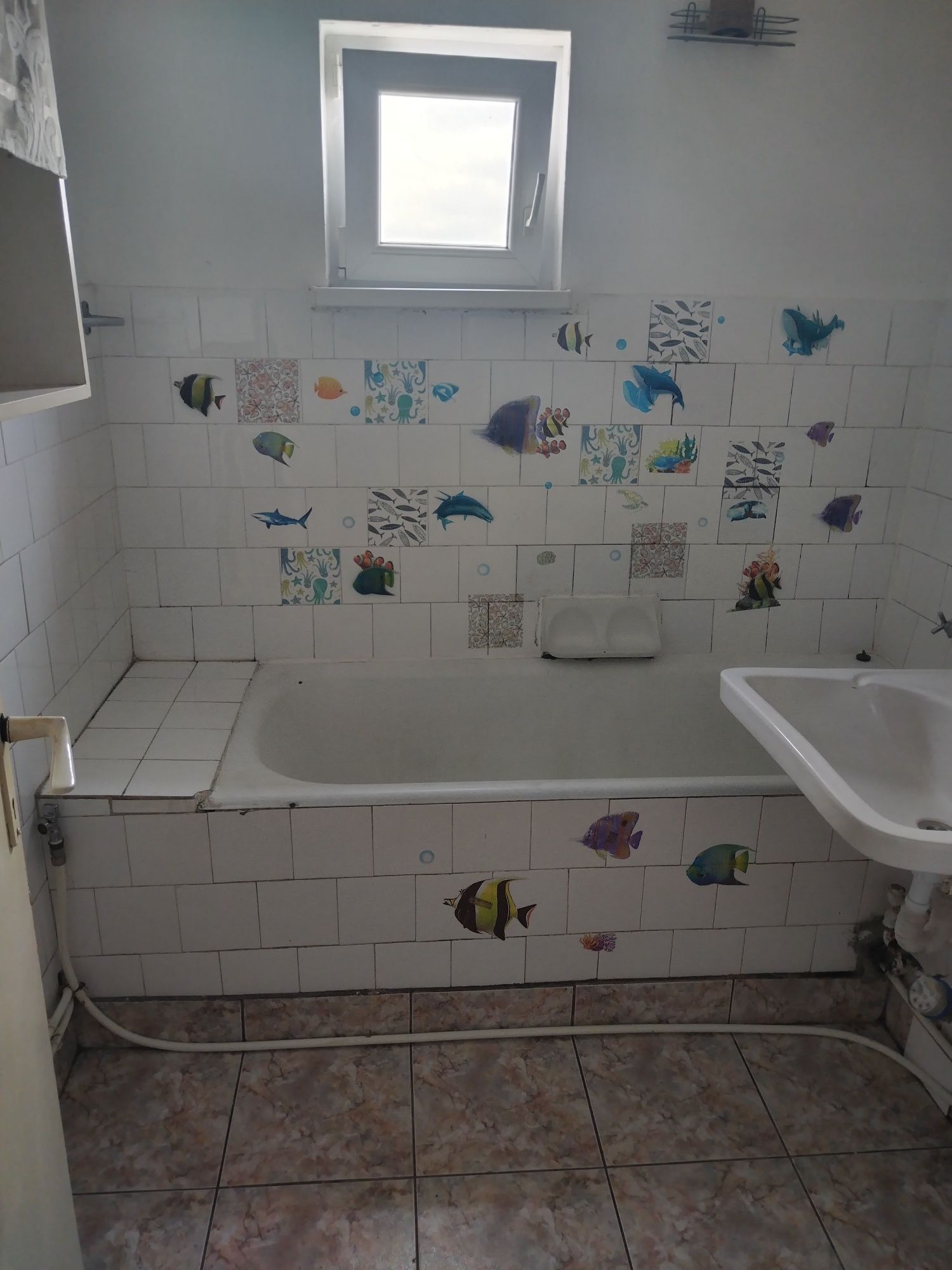 Apartament 3 camere,2 băi,70 mp,etaj 2, zonă ultracentrală Deva