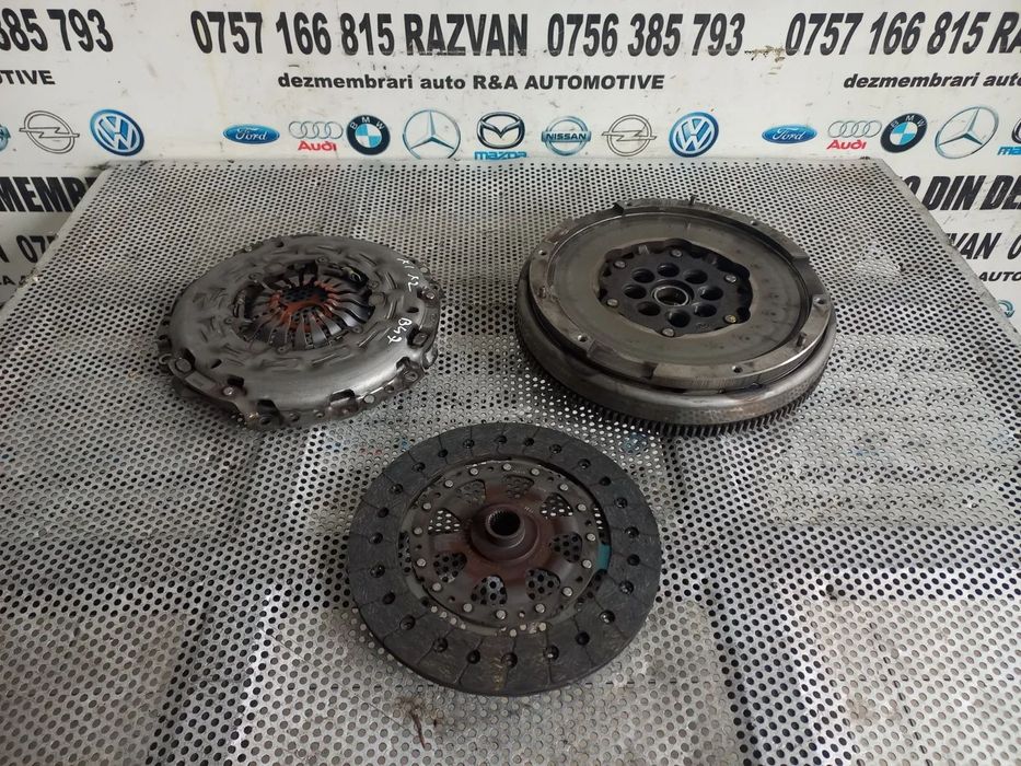 Kit Ambreiaj Volanta Masa Dubla Bmw X1 X2 F39 F48 Seria 1 F40 Seria 2 F44 F45 F46 Mini 2.0 Diesel M