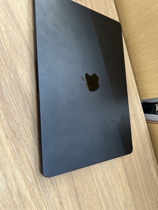 macbook air m4   16/256