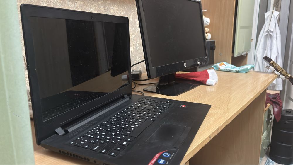 Ноутбук LENOVO продаю