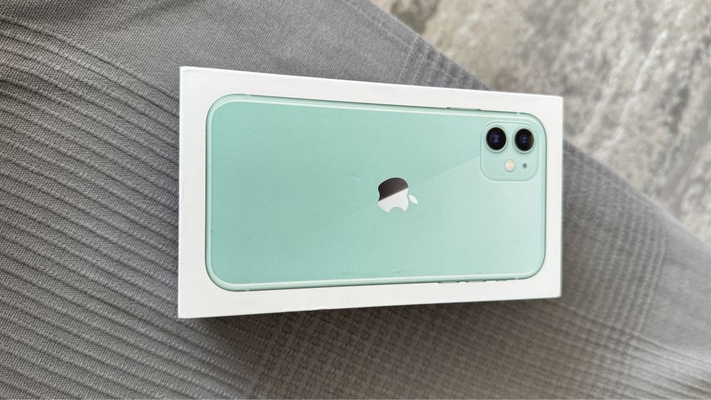 iPhone 11, neverlocked, green