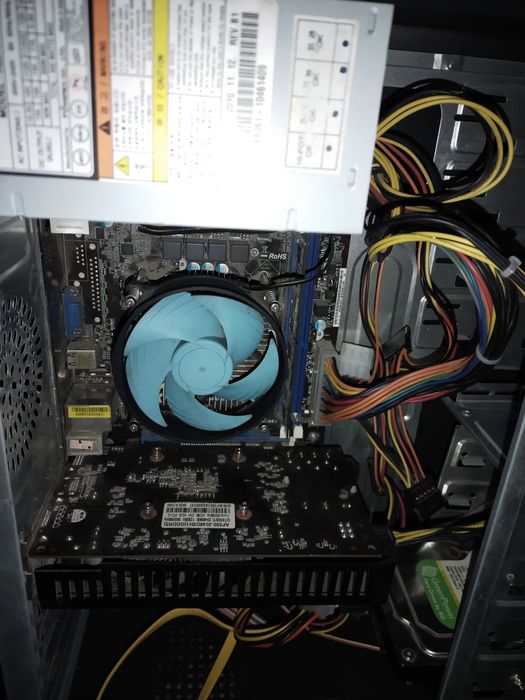 Core i3 arzon keys srochna sotladi