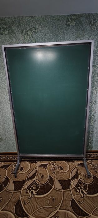 Продам школьную доску