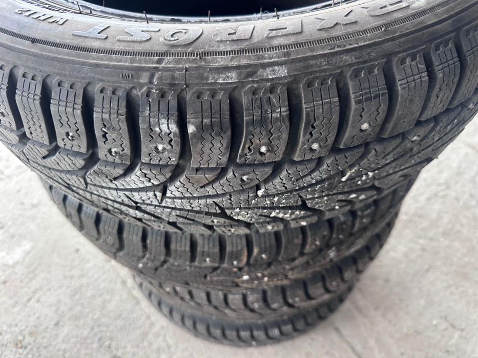 продаются покрышки