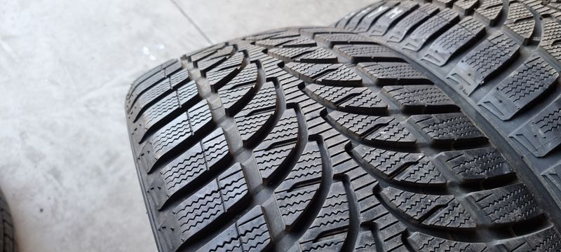 255/50/20 Bridgestone Blizzak 2бр
