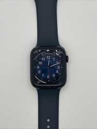 Apple Watch Series 8 45mm - Midnight с гаранция до 07.2024