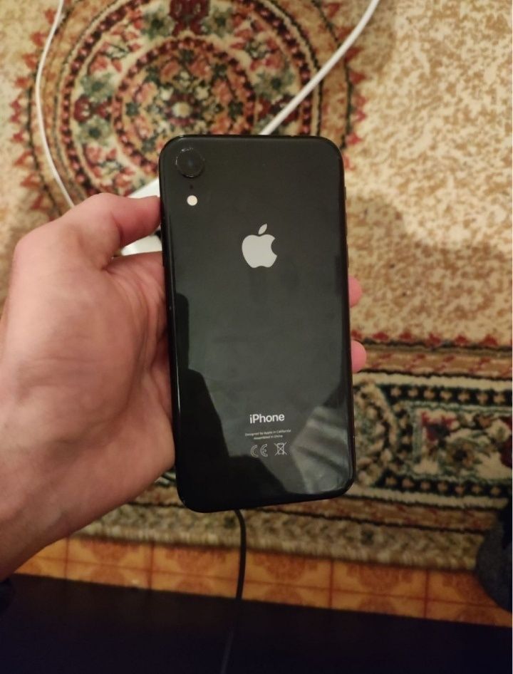 iPhone xr 128гиг