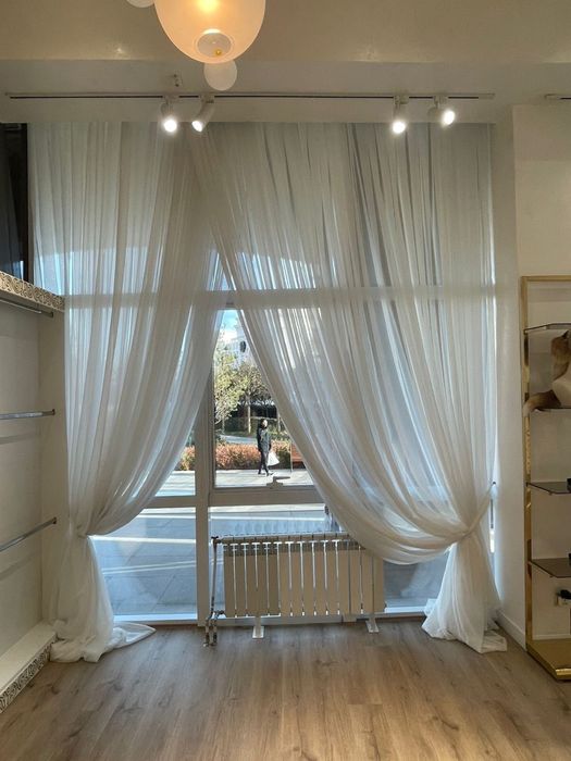 Продам примерочные с оборудованием и тюли