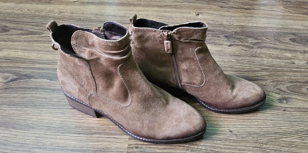 Botine Tamaris piele intoarsa nr 41 nepurtate