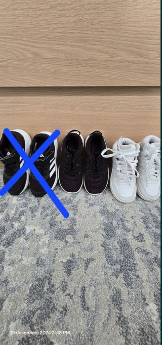 Vand adisasi, ghete Adidas marime 28 - 30