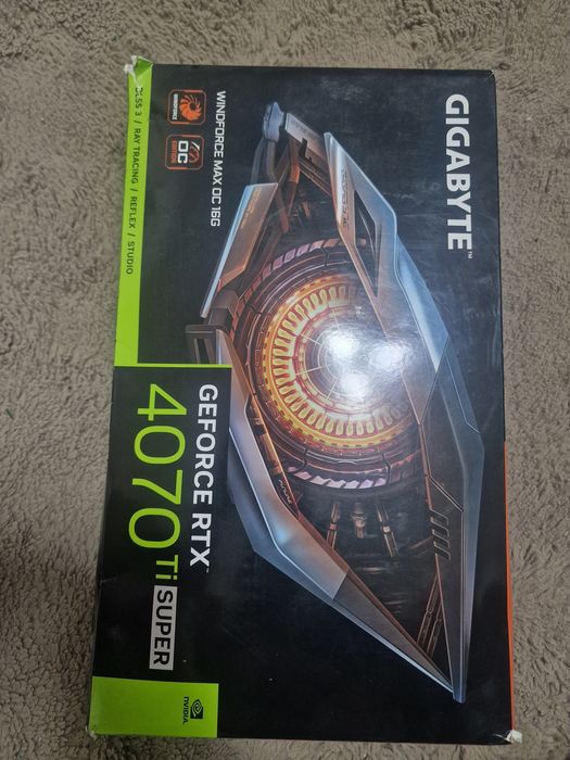 Placa video GeForce RTX 4070 TI Super Windforce Max OC 16 Gb