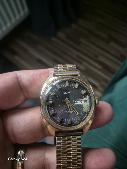 Vand ceas in stare buna SLAVA
