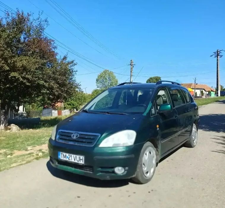 Vand Toyota avensis Verso