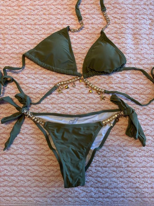 Бански цели и половинки