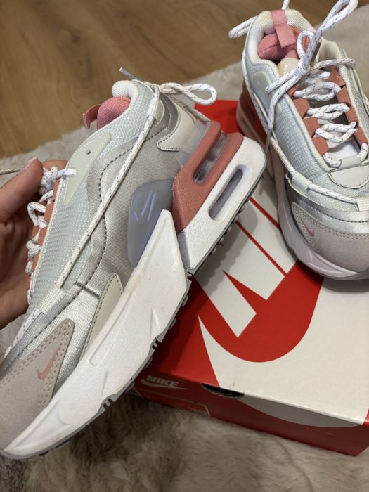 Маратонки Nike Furyosa