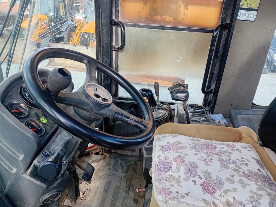 Vola CATERPILLAR / CAT 8.7 tone 2005