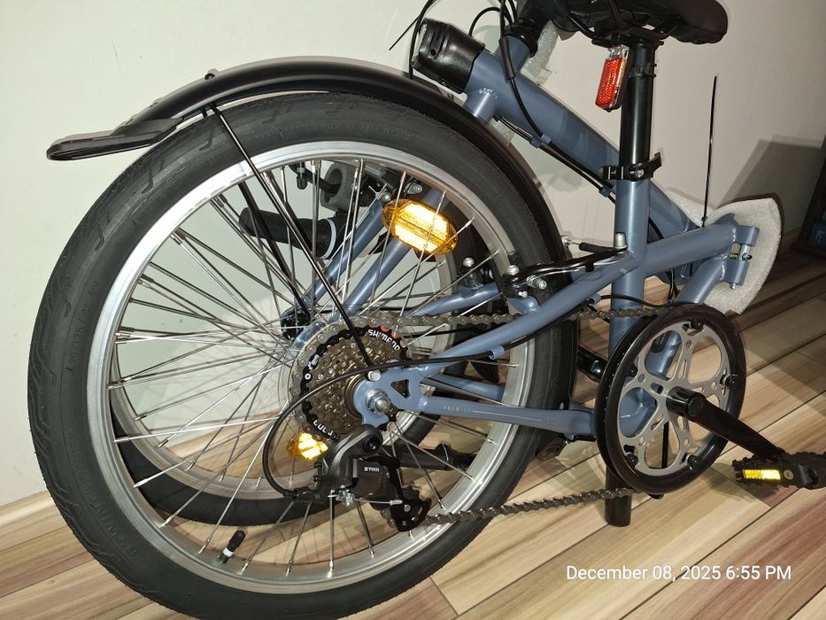 Bicicletă pliabilă BTwin 120 – nouă, nefolosita.