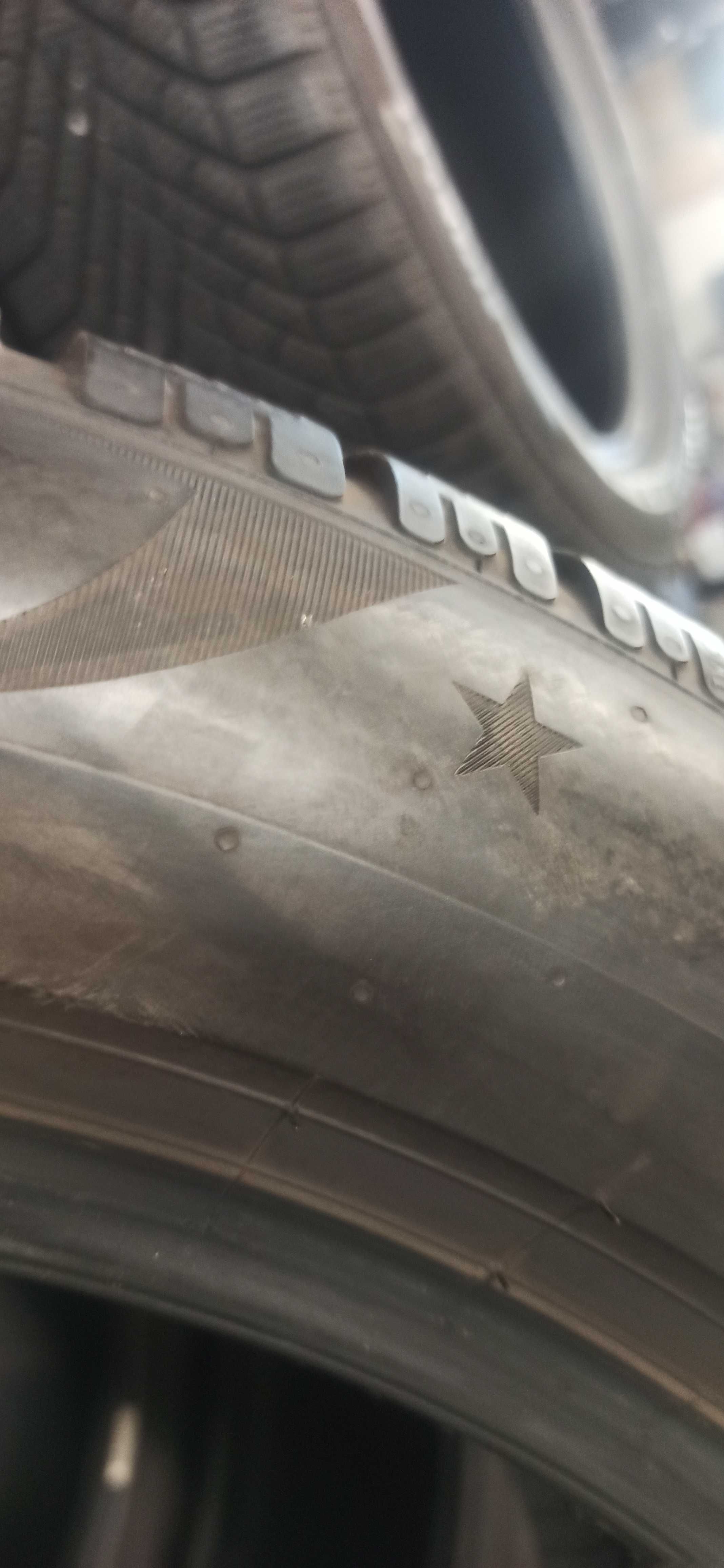 2бр.зимни гуми 245/50/19 Pirelli