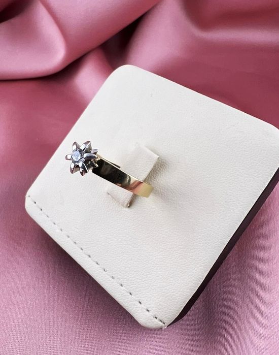 Кольцо золотое с Фианитом 18,5р 585 14K вес 3,49 гр | т7992