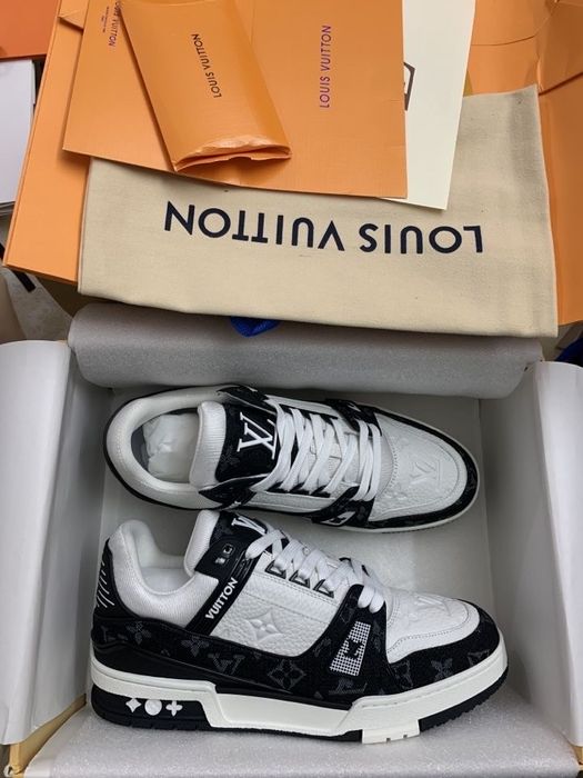 lv trainers orice marime