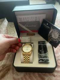 Продаю часы золотая покрыта бренд Adriatica производство  Швейцария