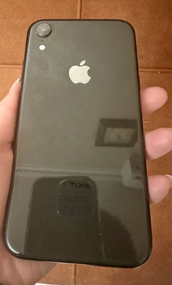 Iphone XR 64gb срочно