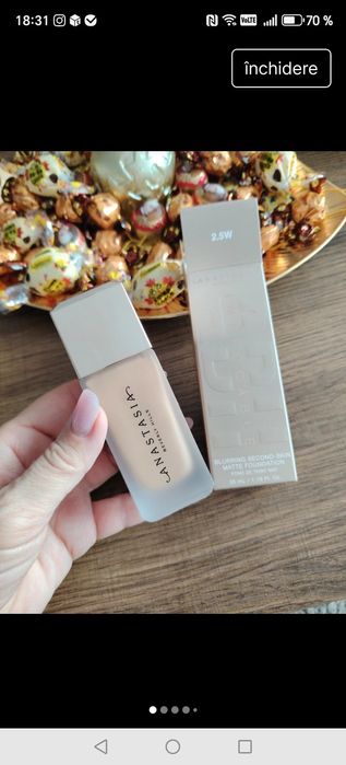 Fond de ten Anastasia Beverly Hills