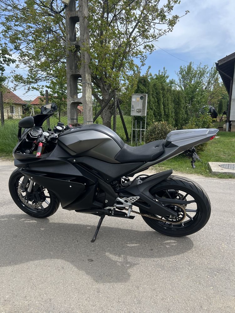 Yamaha yzf r125 2014
