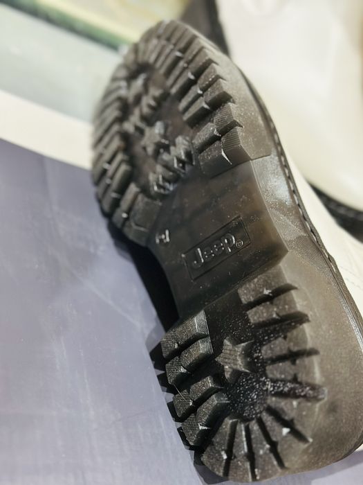 Дамски ботуши Jeep ,  етикет