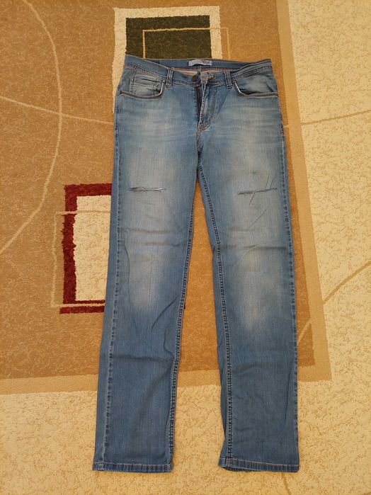 Джинсы, брюки мужские, размер 34, в отличном состоянии