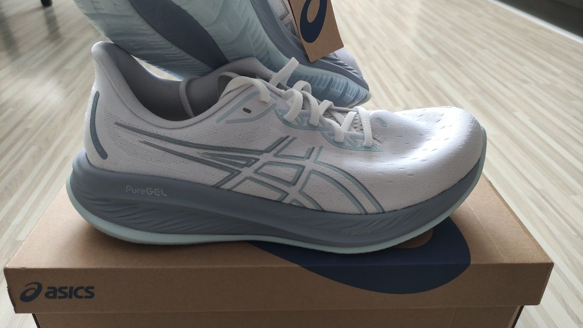 Asics gel cumulus 26, 46.5 номер, 295мм стелка