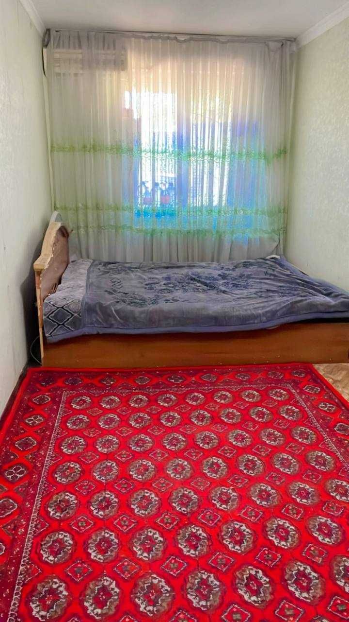 2 xonali kvartira sotiladi – Tipografiya oldida, 1-qavat