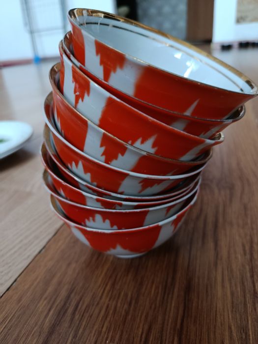 Отдам даром посуду